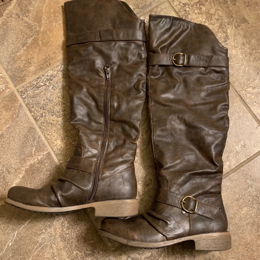 Ladies Knee High Boots
